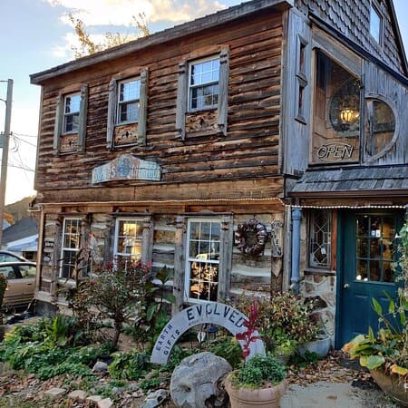 Things To Do: Eat Your Fill at The Log House Restaurant